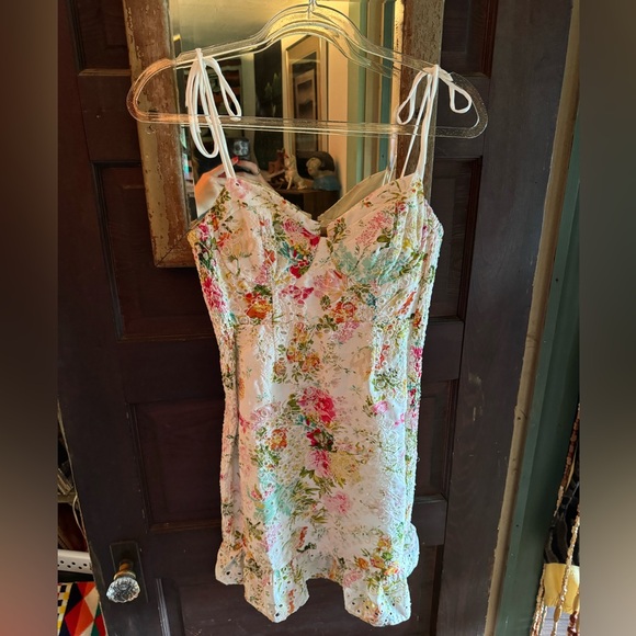 ASTR The Label Mireille Floral Flounce Mini Dress - Picture 3 of 6